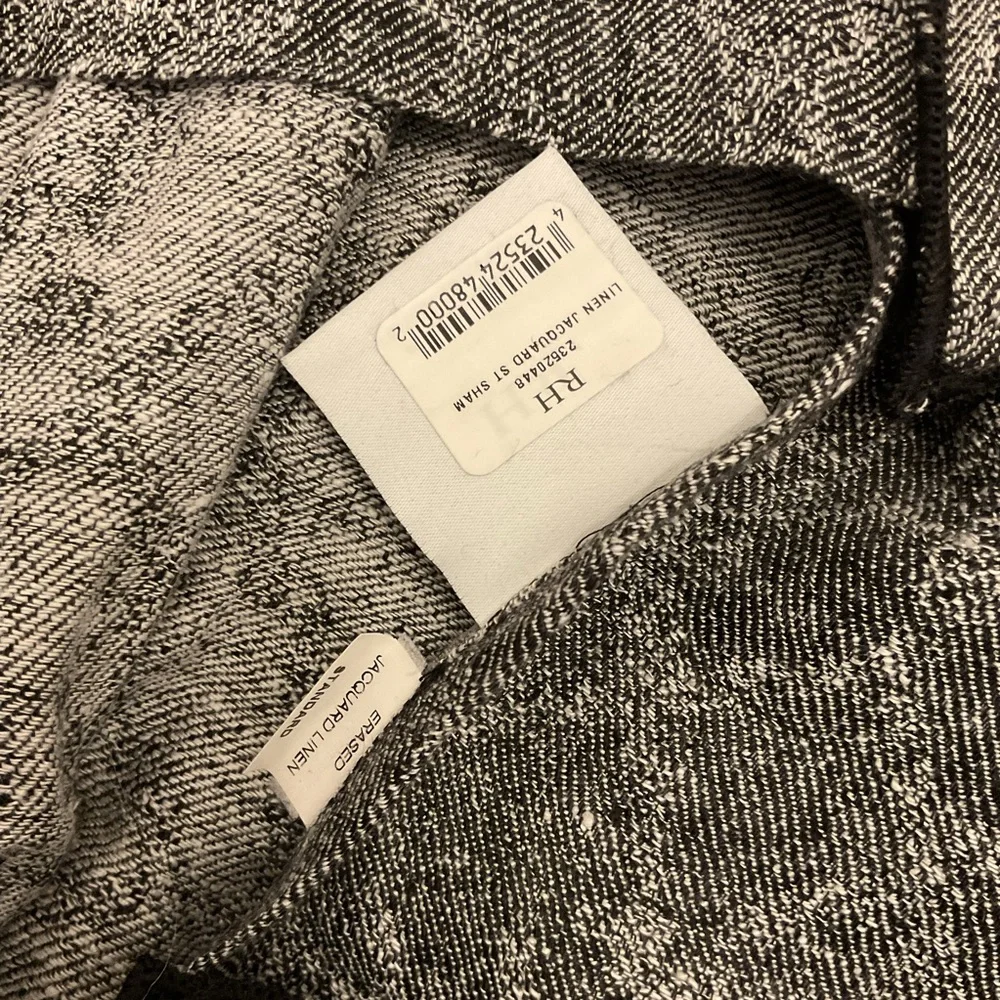 RH erased jacquard linen standard sham❤️❤️❤️❤️